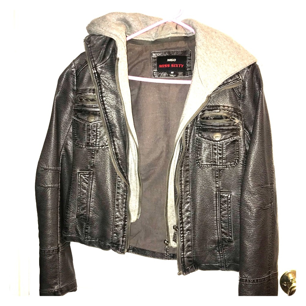 Women’s dark grey leather jacket